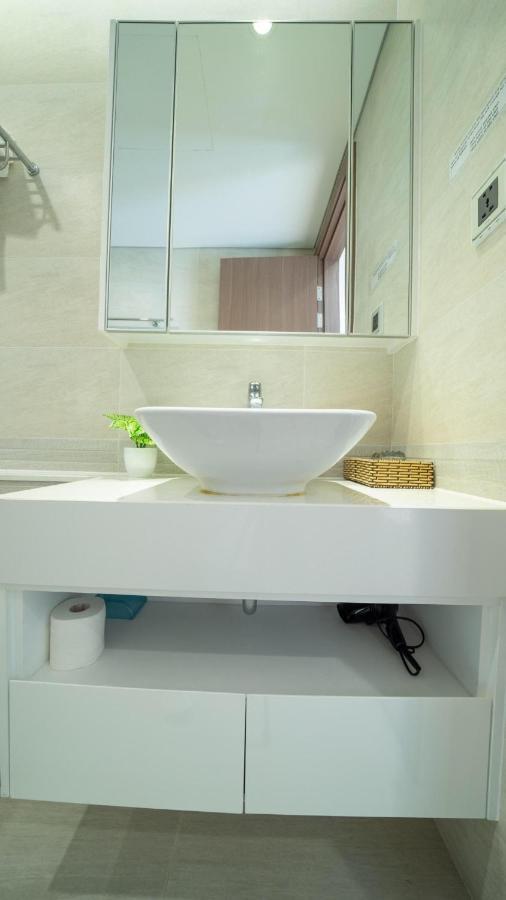 Bom Homes- Vinhomes Metropolis-Service Apartment Hanoi Eksteriør billede